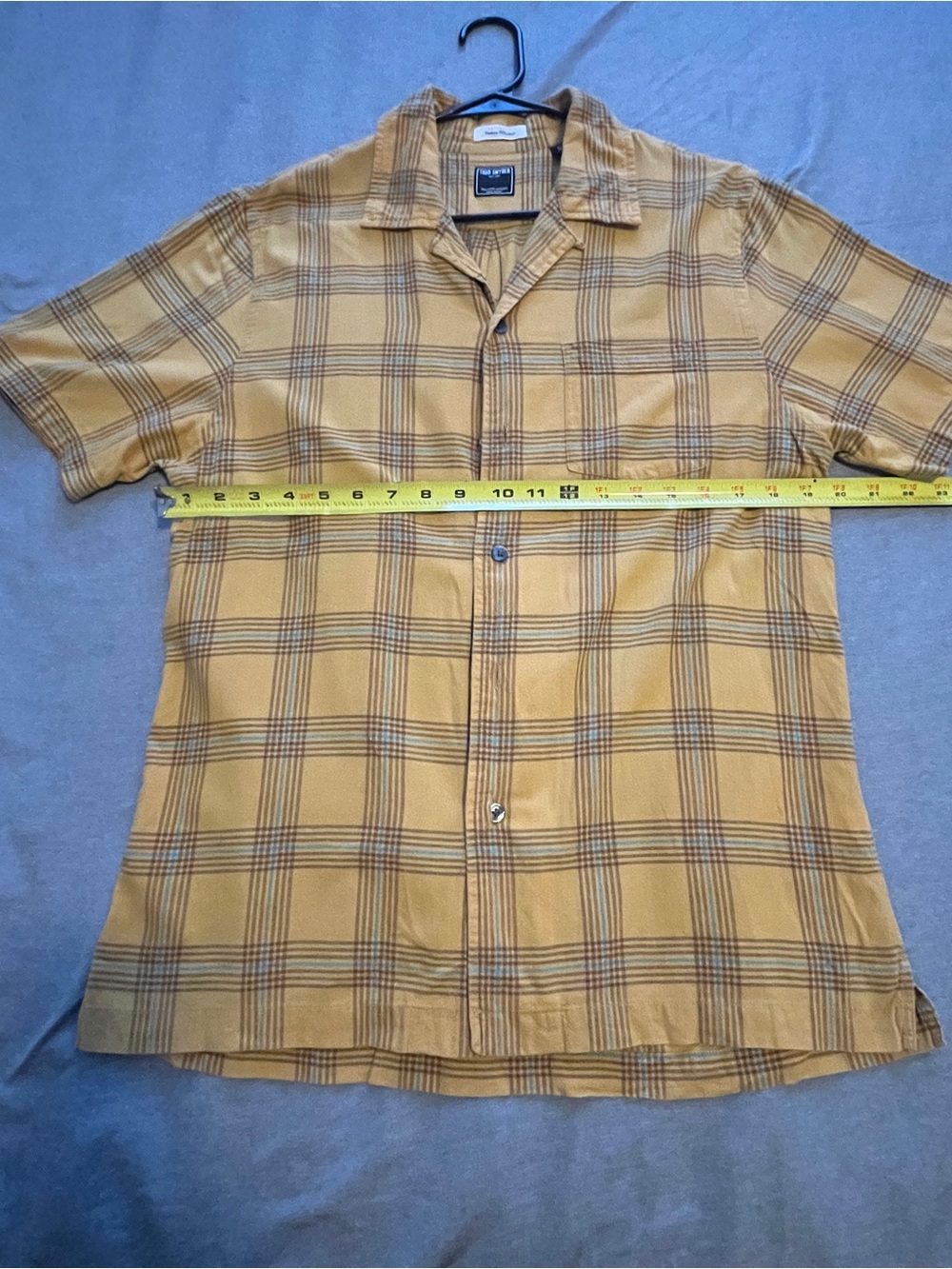 Todd Snyder Yellow Plaid Short-Sleeve Button-Down Shirt - Picture 4 of 6
